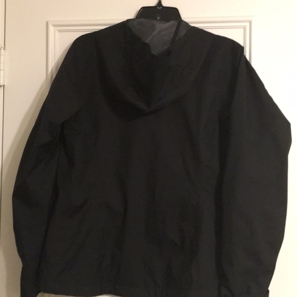 Columbia Black Rain Jacket - Picture 4 of 4
